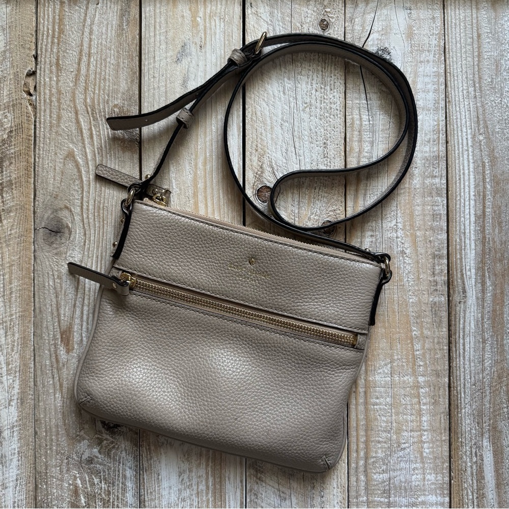 Kate Spade Real Cow Leather Gold Hardware Crossbody Zipper Purse